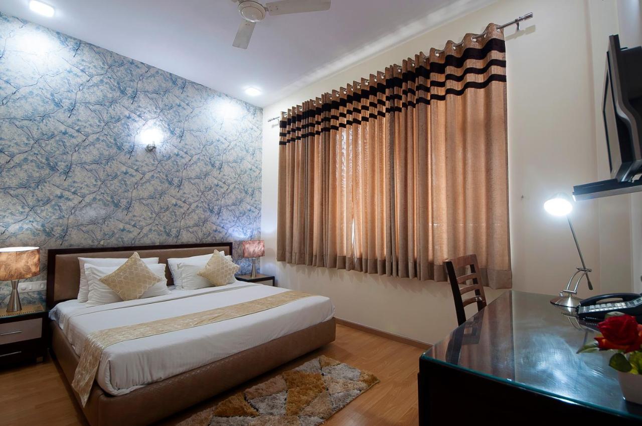 Imperial Apartments Huda City Gurgaon Ngoại thất bức ảnh